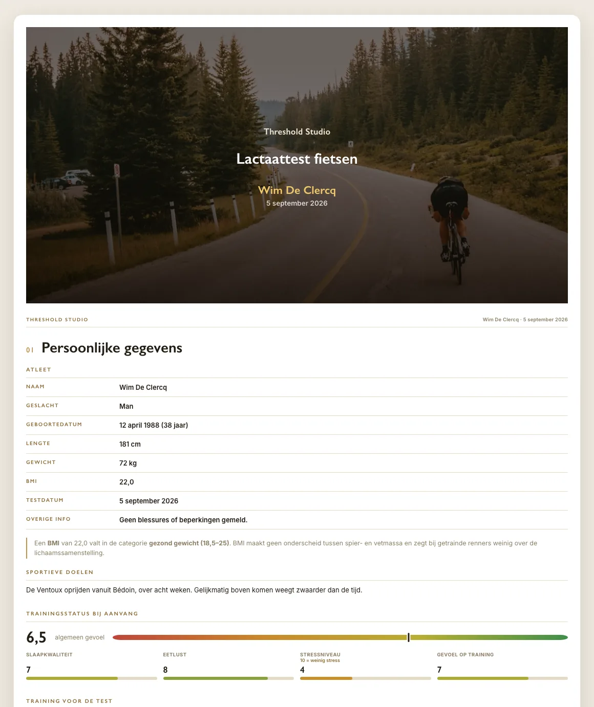 De omslag en de eerste bladzijde van een verslag, met de foto, de naam van de
               atleet, de persoonsgegevens en de trainingsstatus bij aanvang